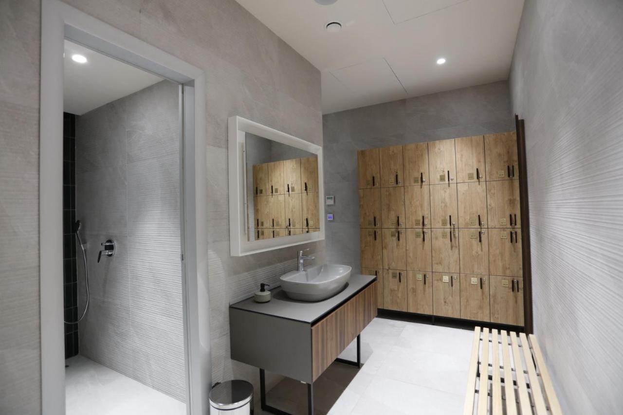 Woodside 315 Apartment *
